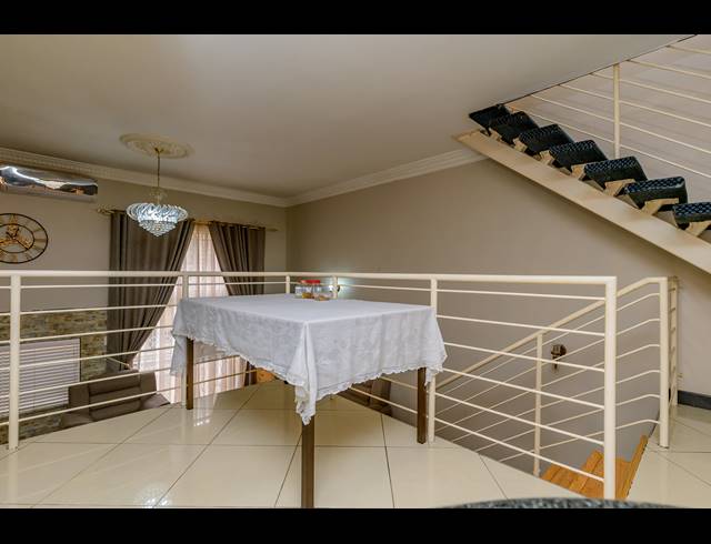 3 BEDROOM DUPLEX FOR SALE IN RESERVOIR HILLS